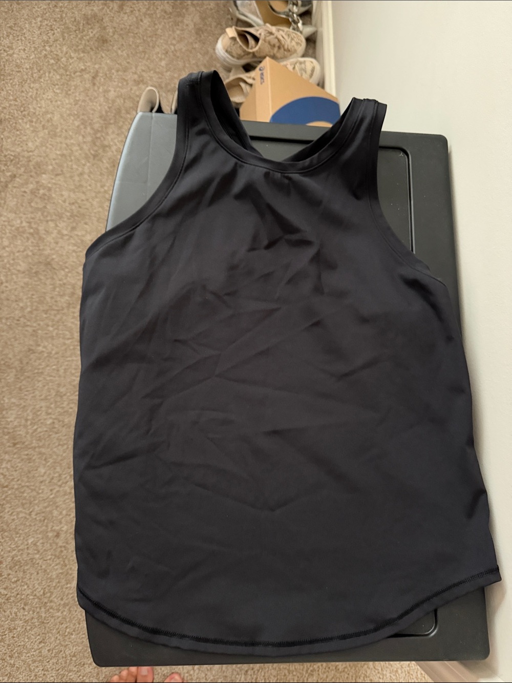 Old Navy Black Women's Muscle Tank